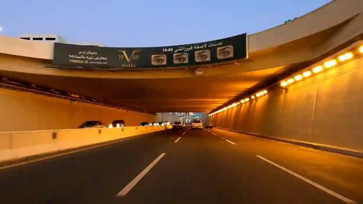 لتجنب الزحام المروري على طريق الملك عبد الله في جدة